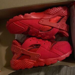 Nike red harraches